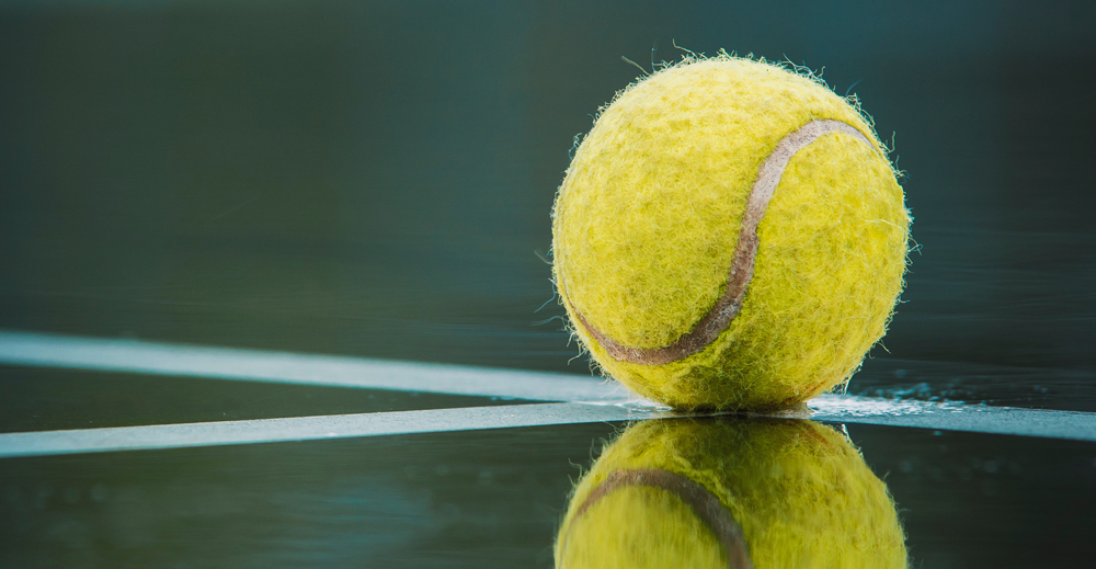 En tennisboll